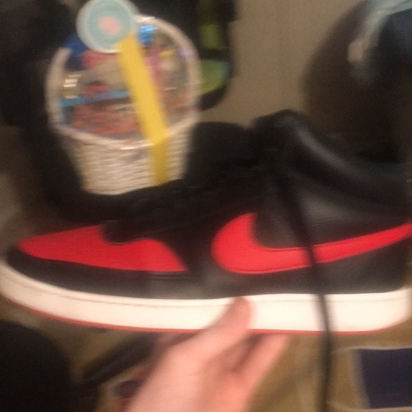 ❌SOLD❌NIKE MENS COURT VISION MID SNEAKER - BLACK - Picture 8 of 9